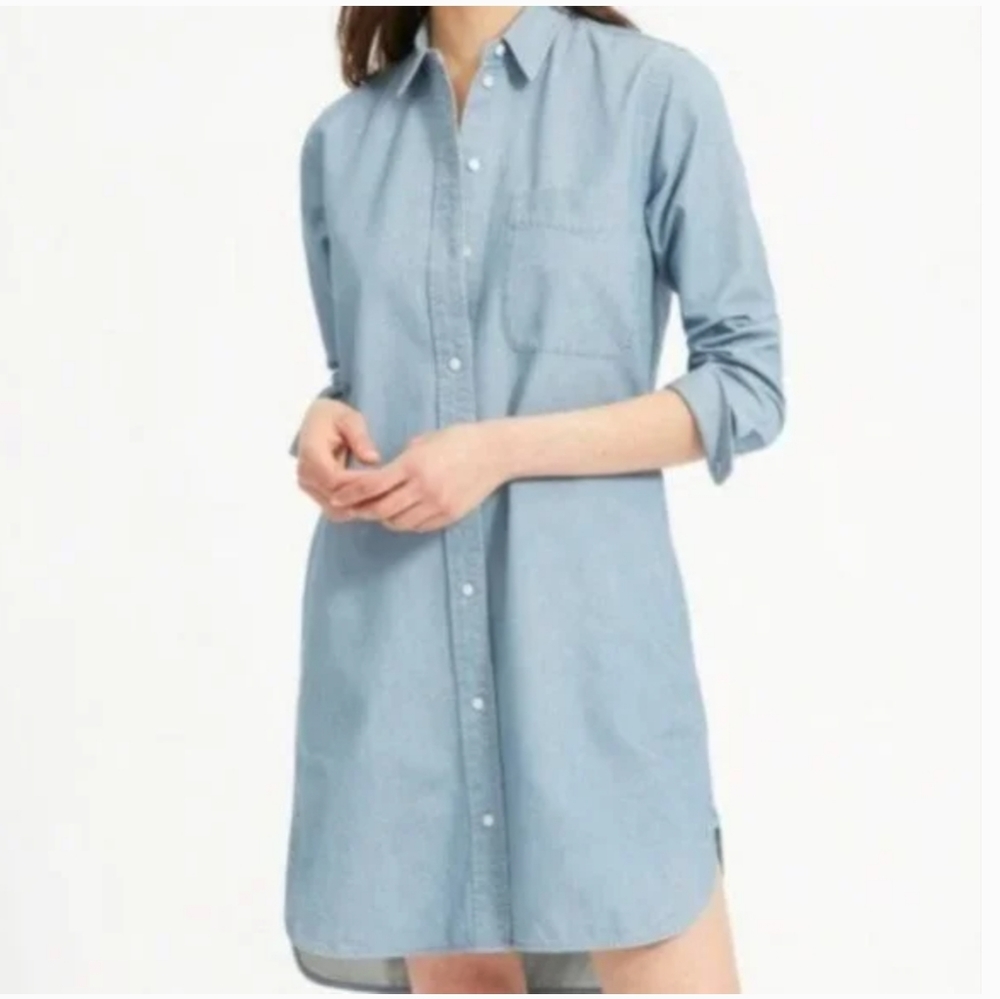 Everlane Light Blue Denim Shirt Dress - Long Sleeve size 00 excellent condition